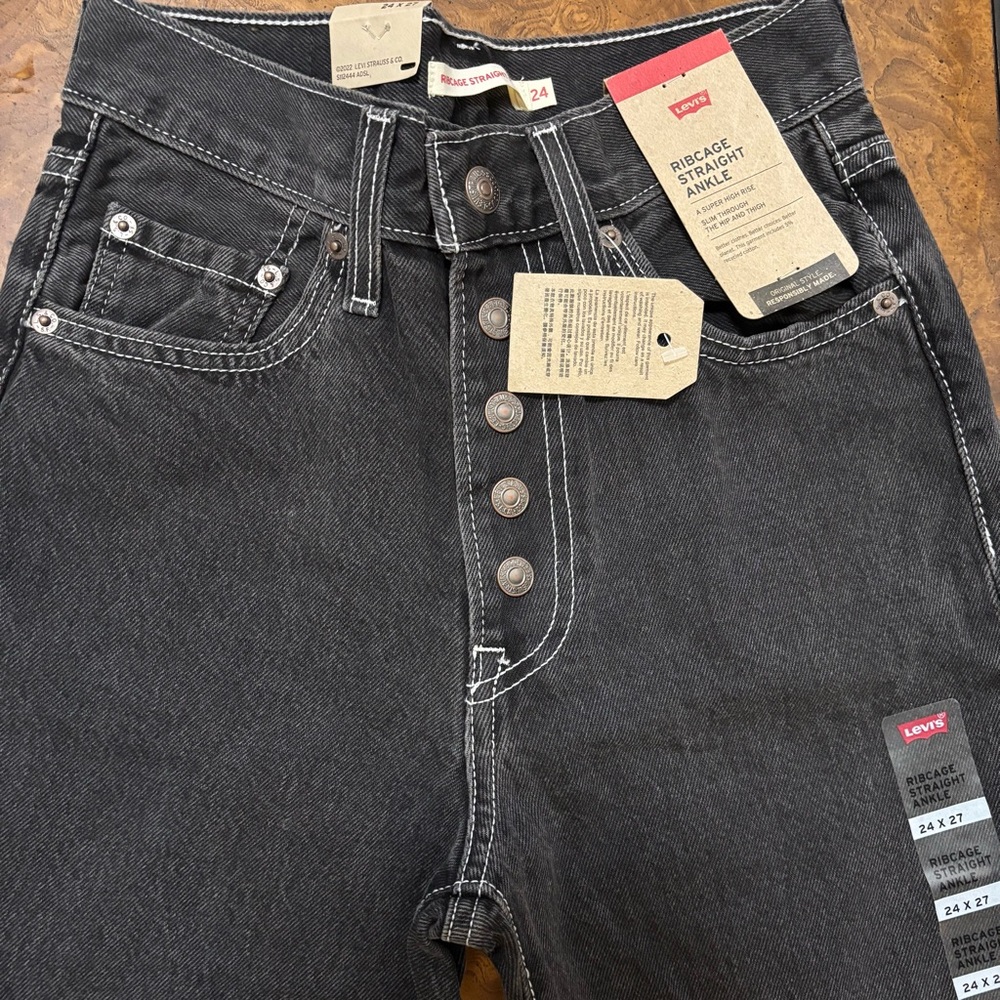 New! Levi's RibCage Straight Ankle Jeans Sz. 24 Black w White Stitching NWT